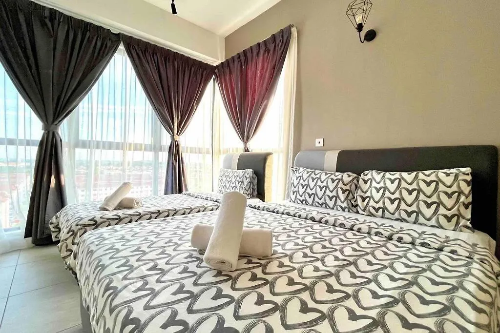 Apartment Bell Designer Suite @ Klia Sepang